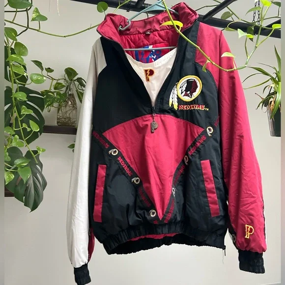 Washington Redskins Vintage 90s Pro Player NFL Winter Puffer Jacket
